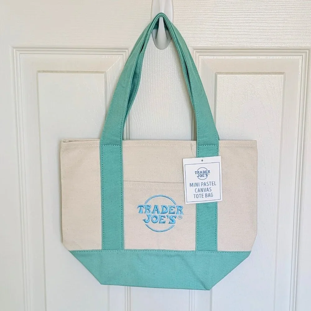 NWT LIMITED RELEASE Trader Joe's Pastel Green Mini Canvas Tote Bag 🛍️ - Picture 1 of 3